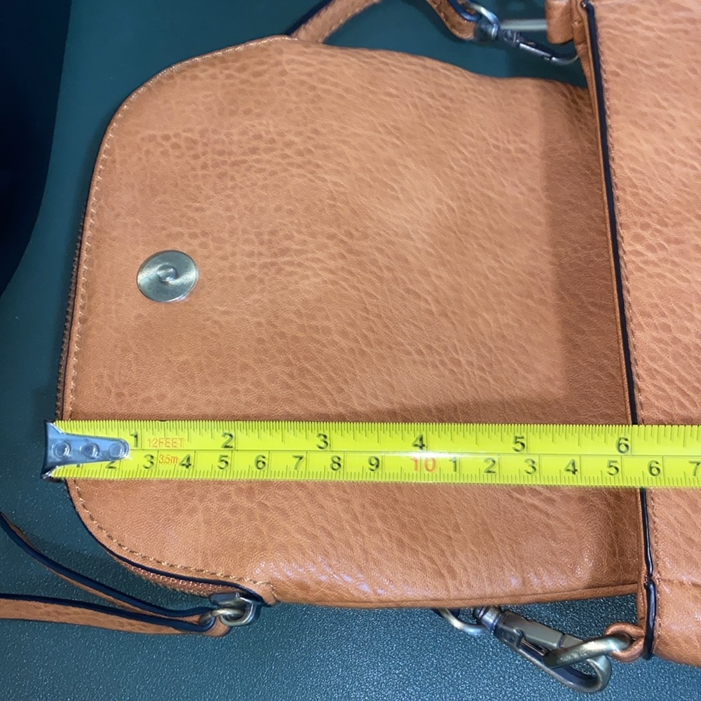 🐛Stylish Tan Women's Purse with lots of pockets! - Picture 12 of 14